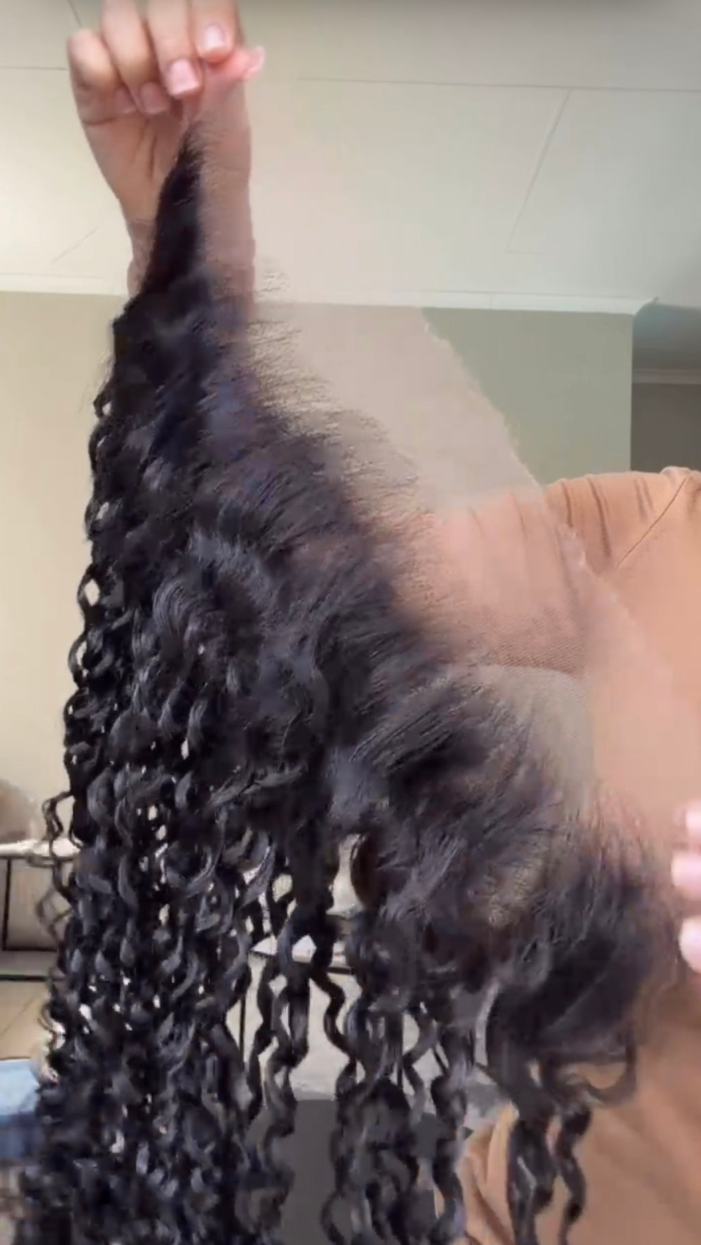 Italian curls closures (13x4 & 5x5)