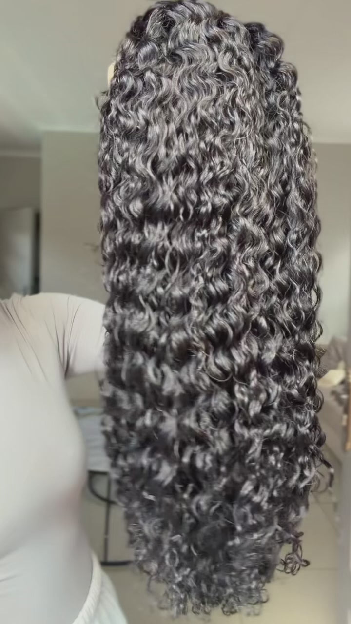 Waterwave curls